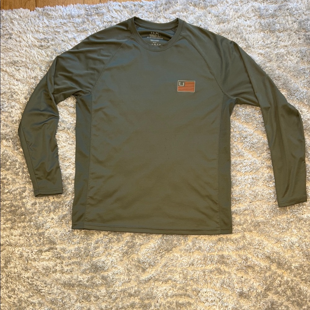 Huk Green Long Sleeve Tee for fishing